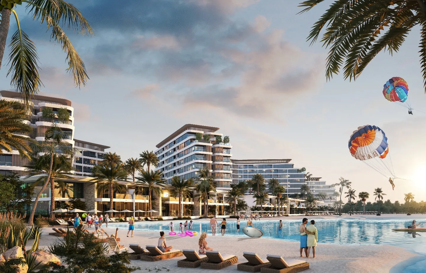 Beachfront luxury between the sea and golf course