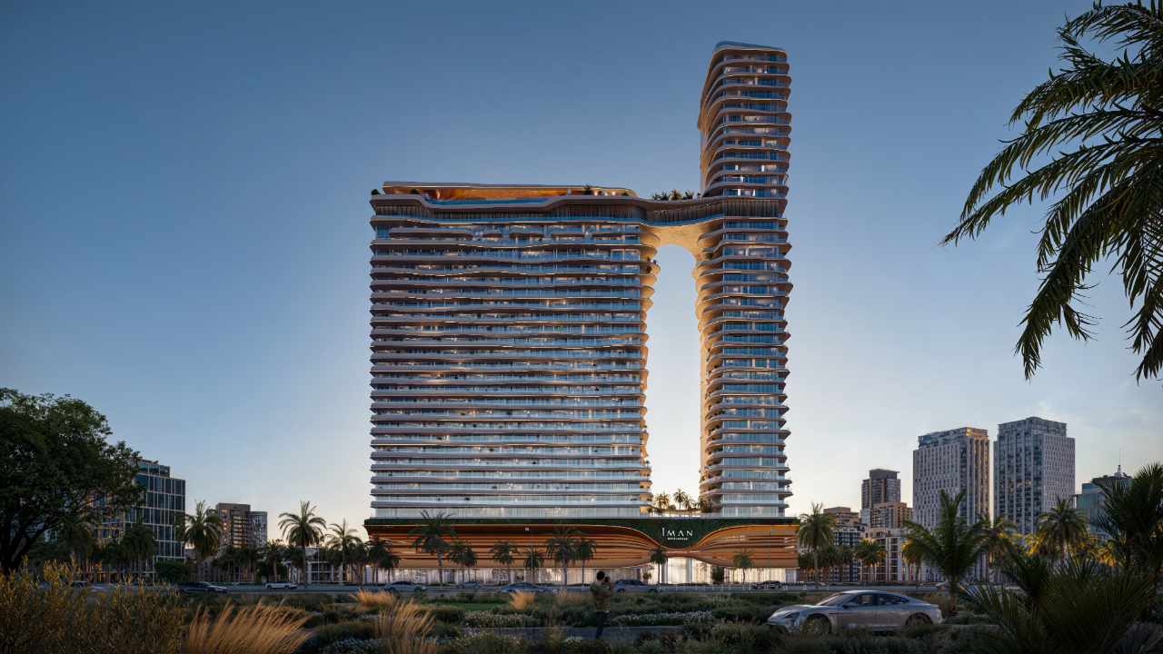 A Sky-Bridge Landmark Designed Around Movement